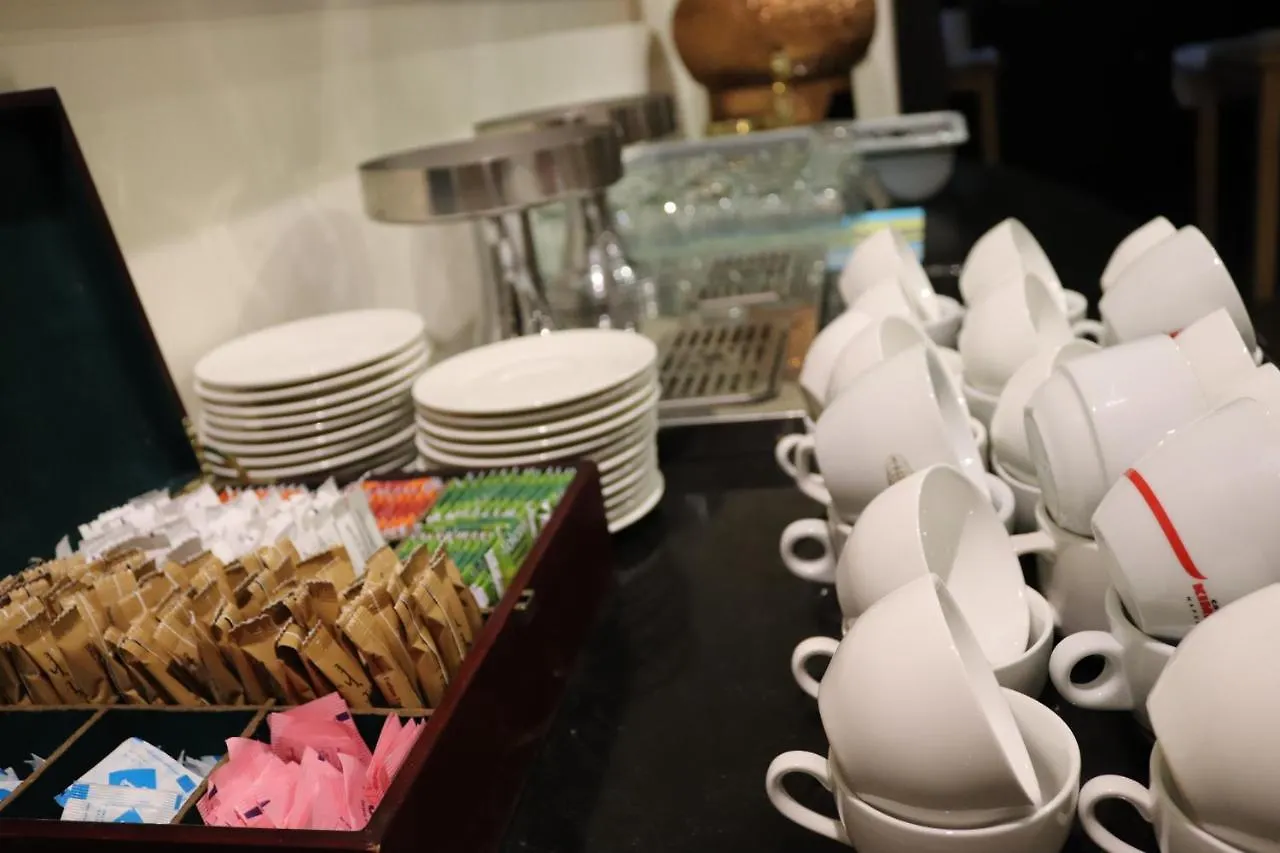 Buraq Hotel Dubai